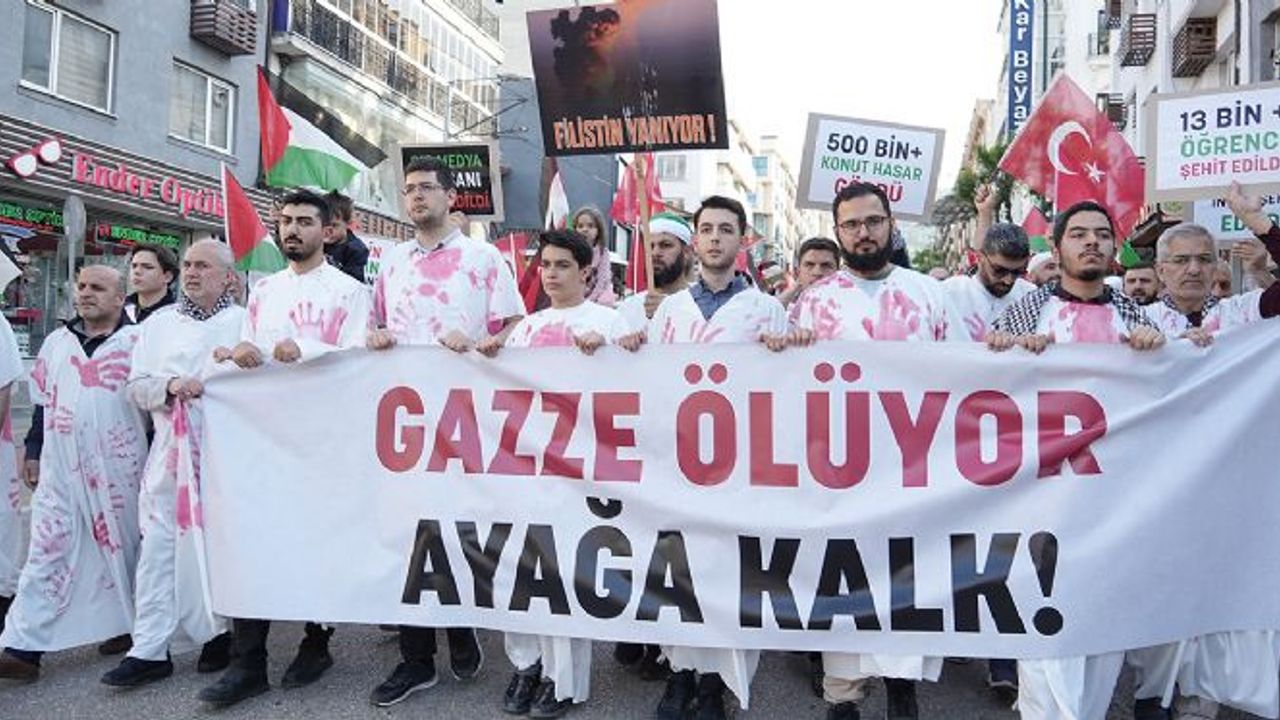 Bursa'da Filistin'e destek yürüyüşü