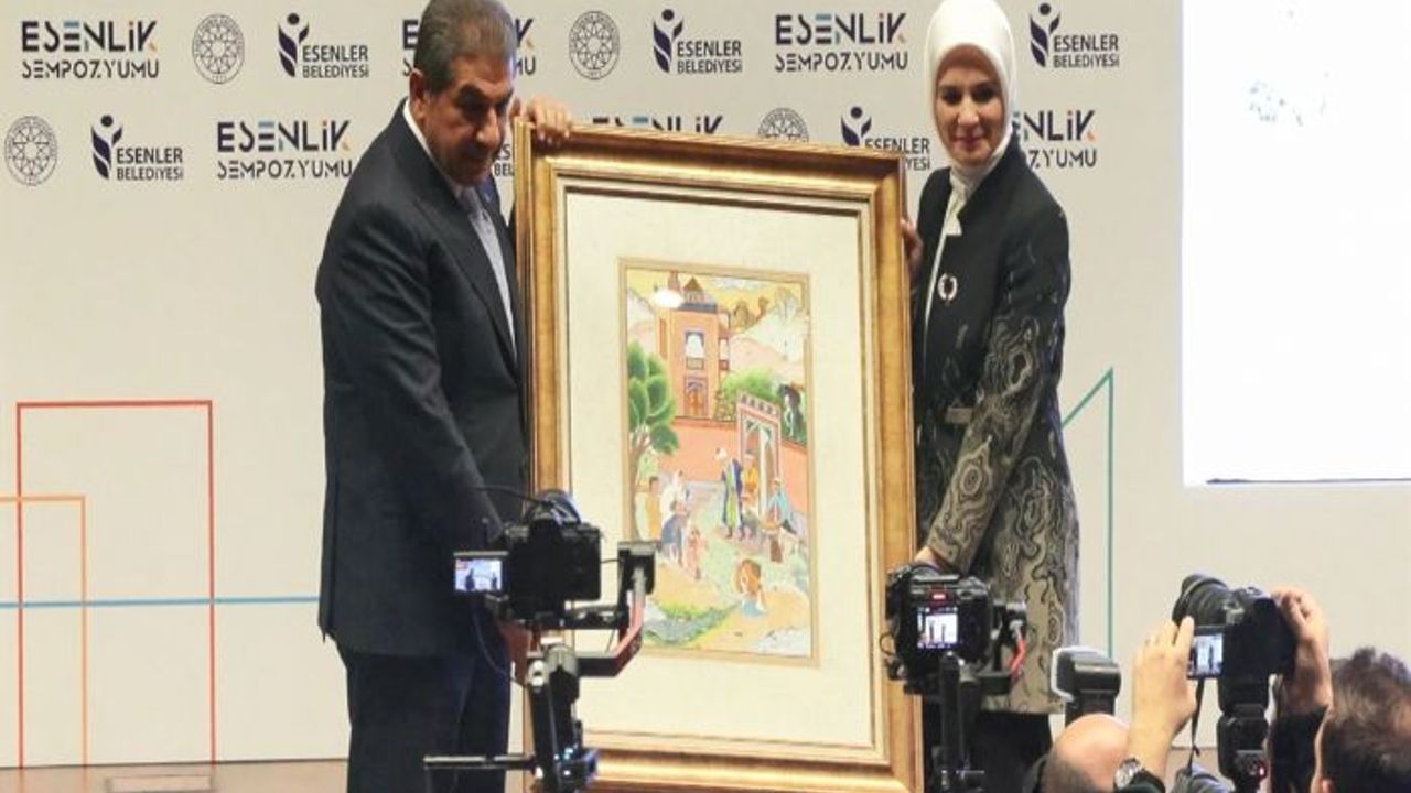 Bakan Göktaş: Sosyal medya kullanımıyla ilgili düzenlemeyi hayata geçirmeyi planlıyoruz