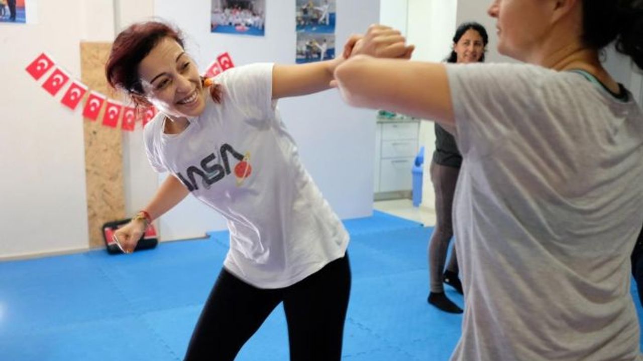Kadınlar için savunma sanatı kursu açıldı