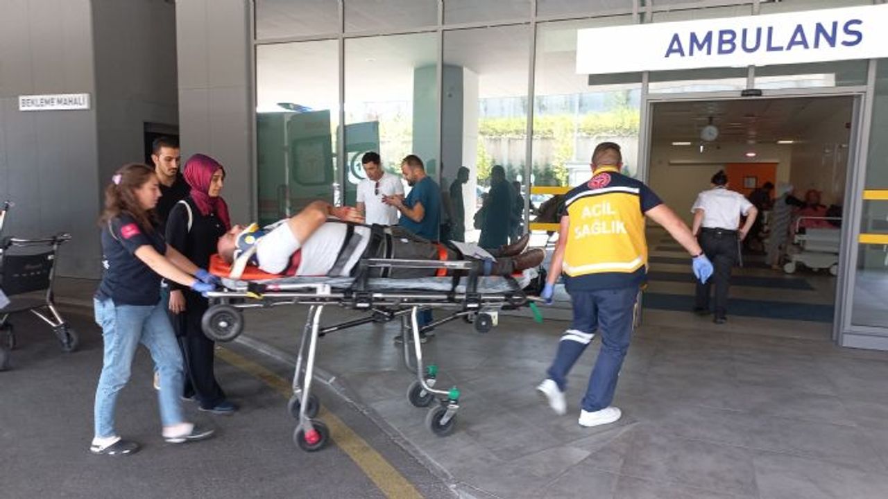 2 işçi binadan düştü