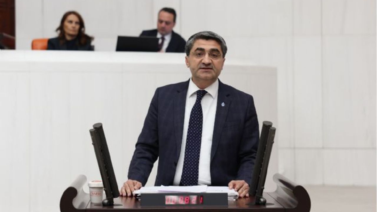 DEVA Partili Ekmen, Batman'da gündemi değerlendirdi