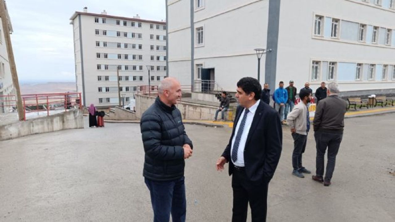 Iğdır Üniversitesi Rektörü Şehit Öğretmen Aybüke Yalçın Kız Öğrenci Yurdunu İnceledi