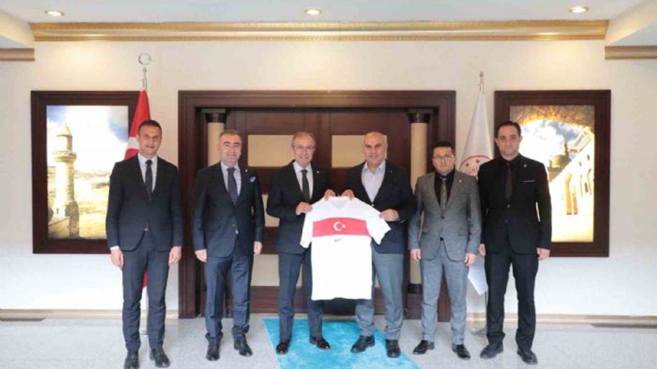 MHK Başkanı İbanoğlu, Ağrı'yı ziyaret etti