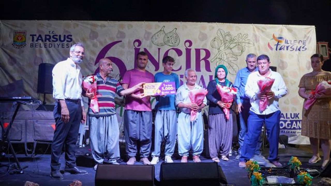 6. İncir Festivali ile Tarsus halkı keyifli bir gece geçirdi