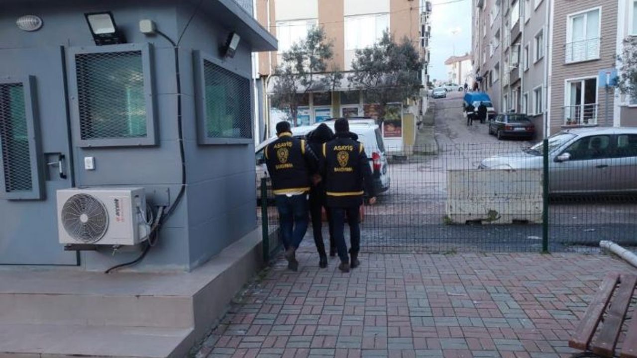 Tadilat yaptığı evi soydu