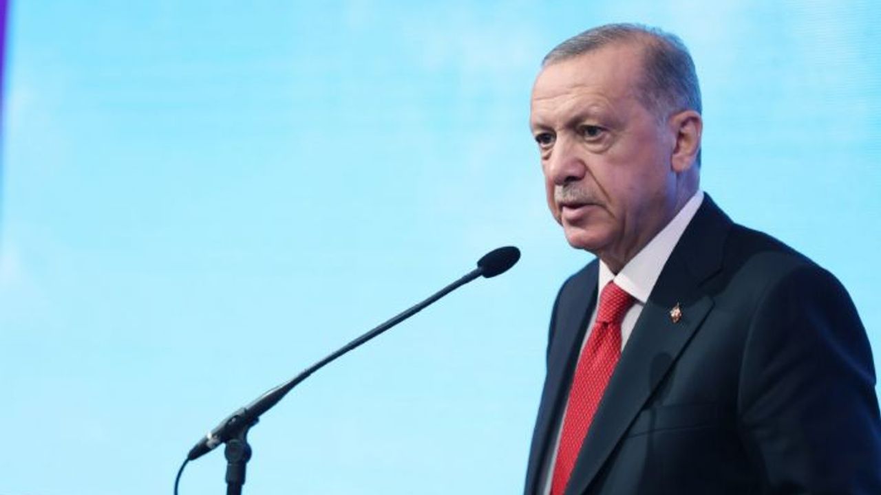 "Çerçevesini darbecilerin çizdiği sorunlu anayasa ile yola devam edemeyiz"