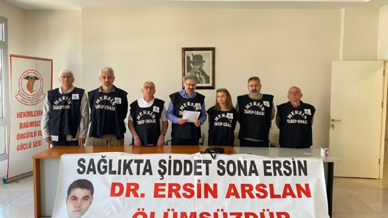 Sağlıkçılar şiddete karşı ayakta
