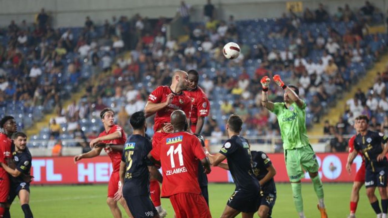 Hatayspor, Kasımpaşa Spor ile 0-0 berabere kaldı