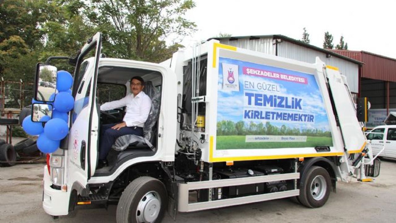 Şehzadeler Belediyesi temizlik filosuna takviye yaptı