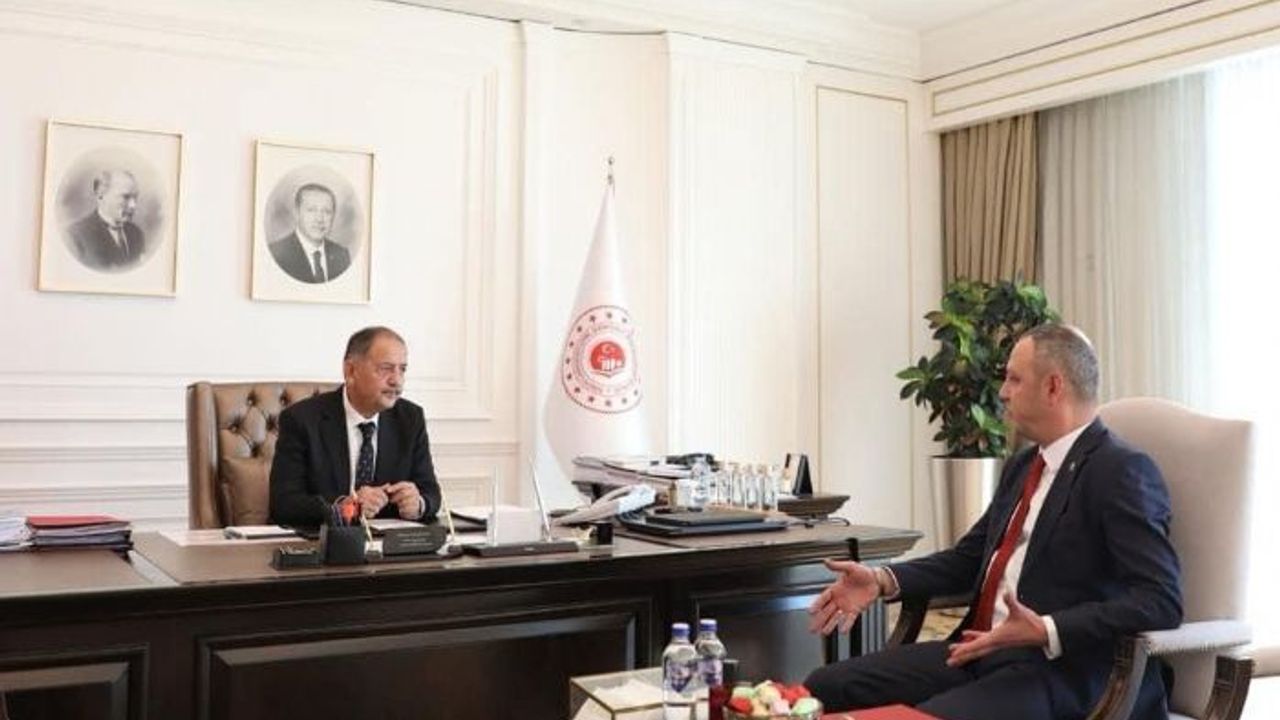 Zonguldak Belediye Başkanı, Lavuar Alanı ve Köprü Altı Esnafı için Müjdeler Verdi