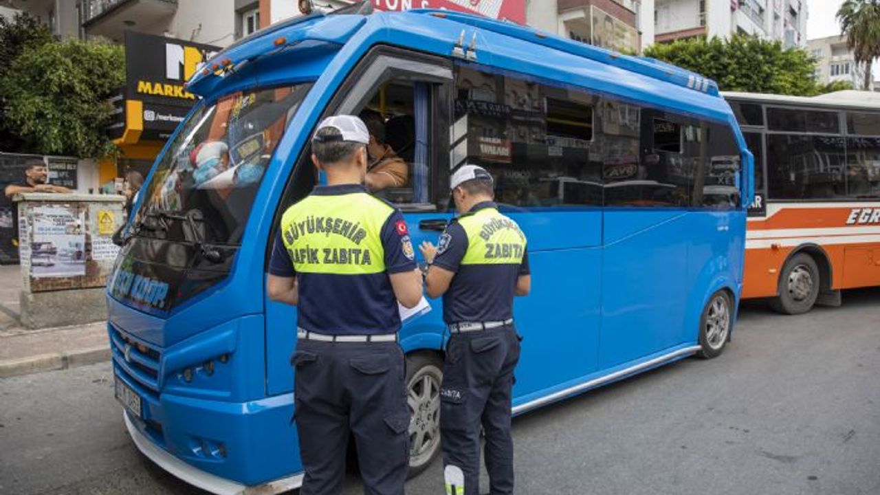 Büyükşehir ekipleri kurallara uymayanlara göz açtırmıyor