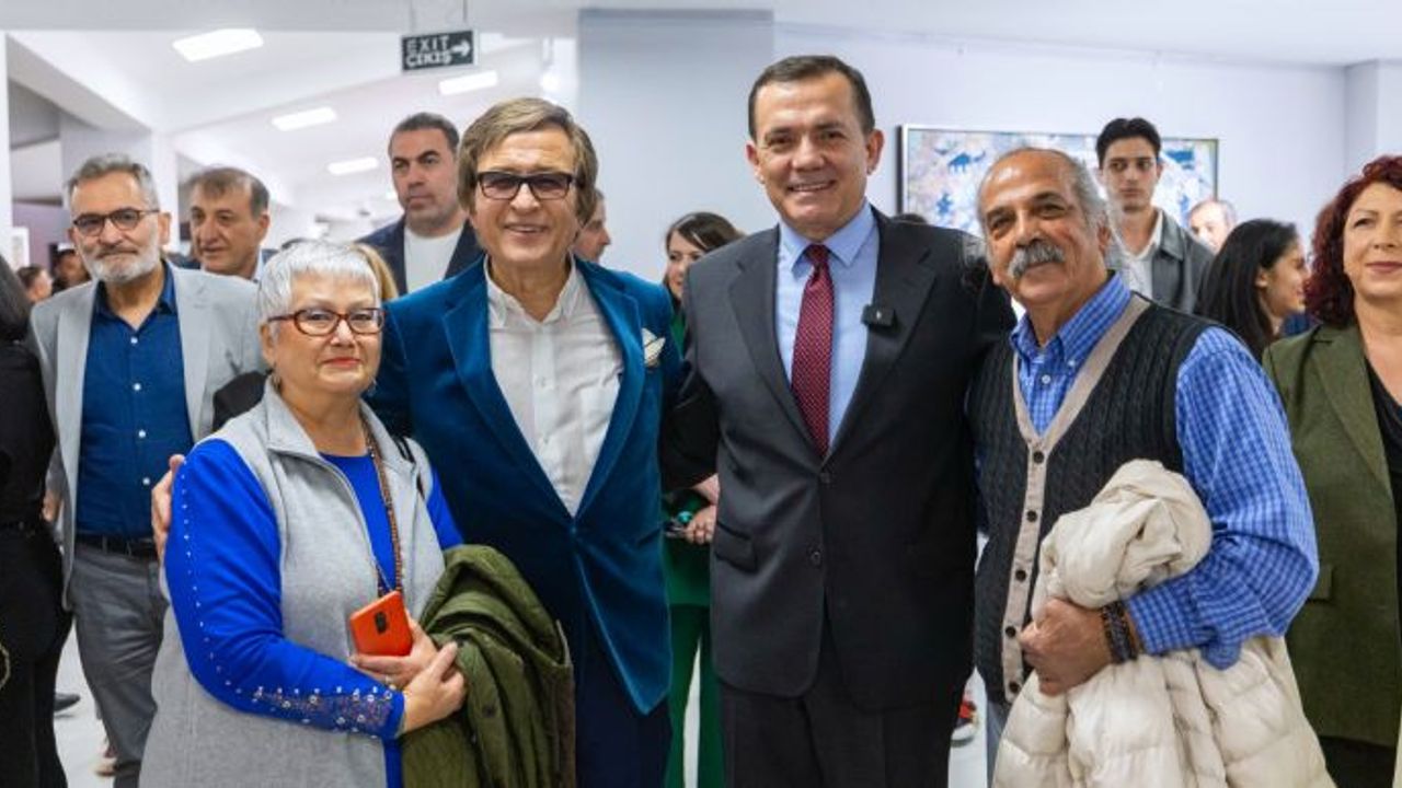 "Yan Yana" sergisi Mersin'de açıldı