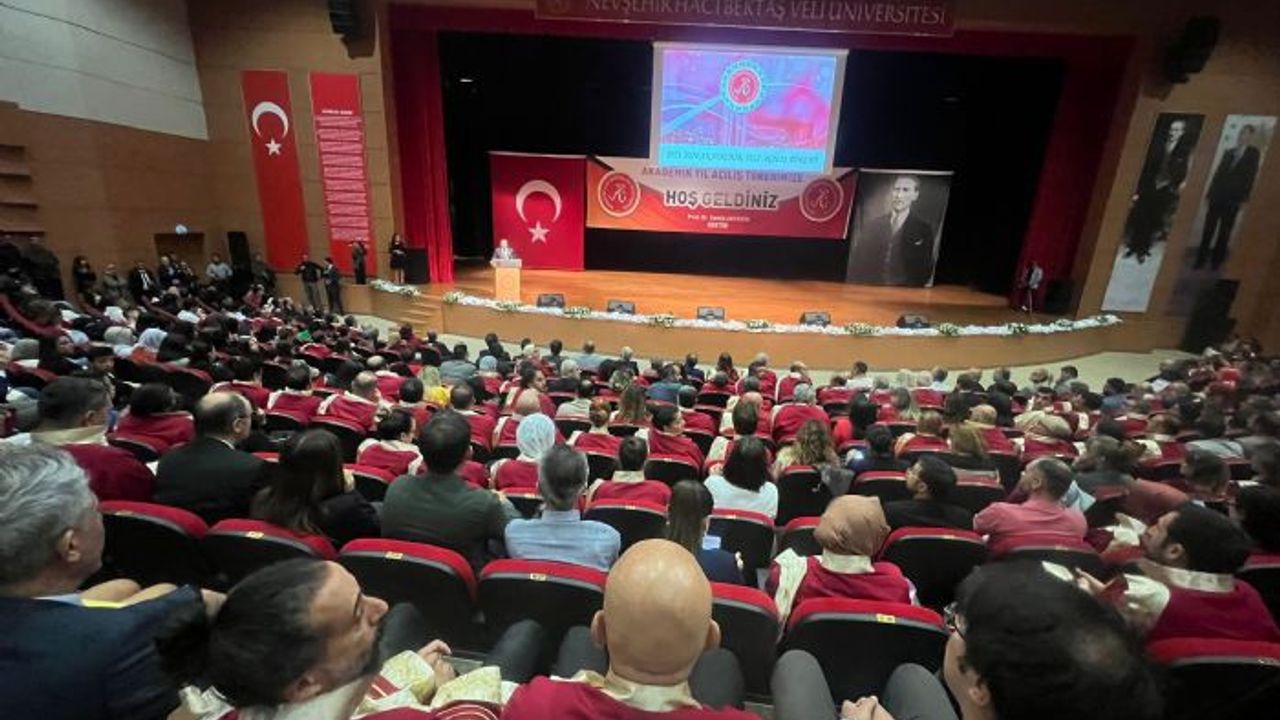 NEVÜ 2023-2024 Akademik Yılı Açılış Töreni Coşkuyla Gerçekleştirildi