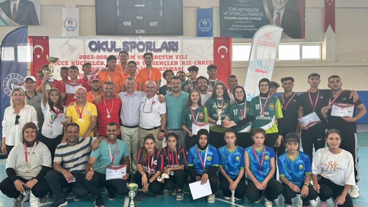 Mersinli gençlerden gurur tablosu