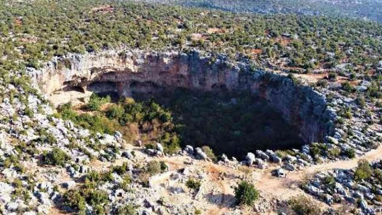 Aşağı Dünya Obruğu Keşfedilmeyi Bekliyor