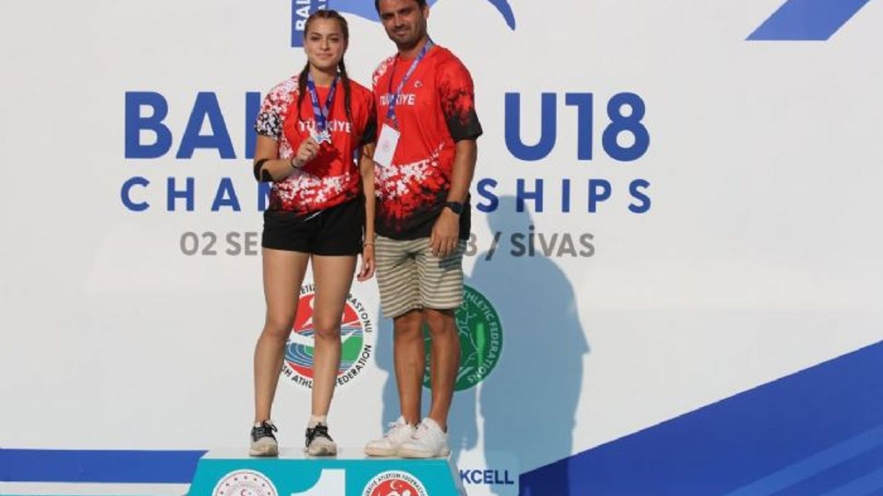 Mersinli Rabia Çiçek, Balkan ikincisi oldu