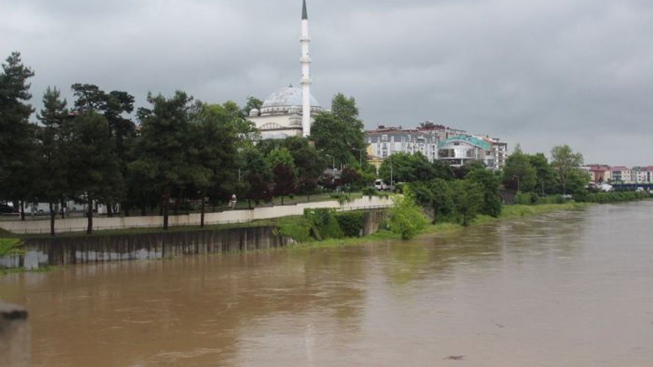 Samsun'a 207 kilo yağış düştü