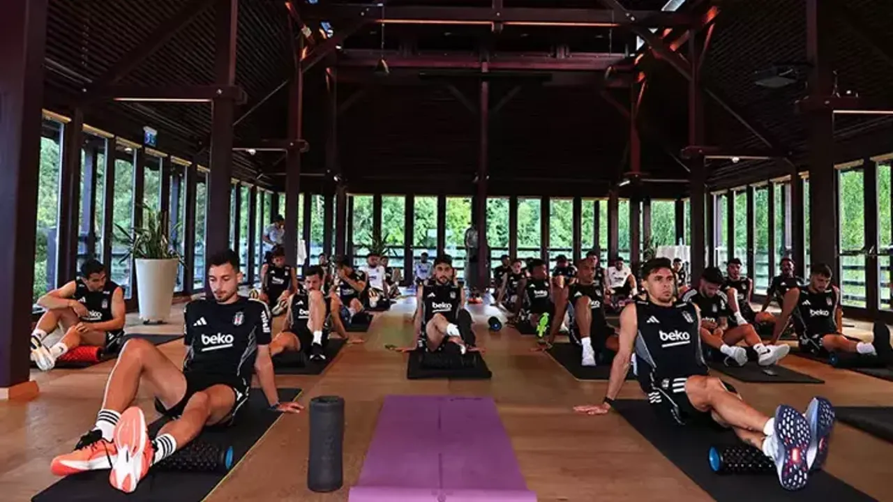 Beşiktaş, Solskjaer Yönetiminde Avusturya Kampına Hazırlanıyor