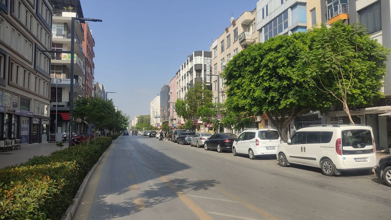 Mersin’de Yüksek Sıcaklıklar Hayatın Ritmini Yavaşlatıyor