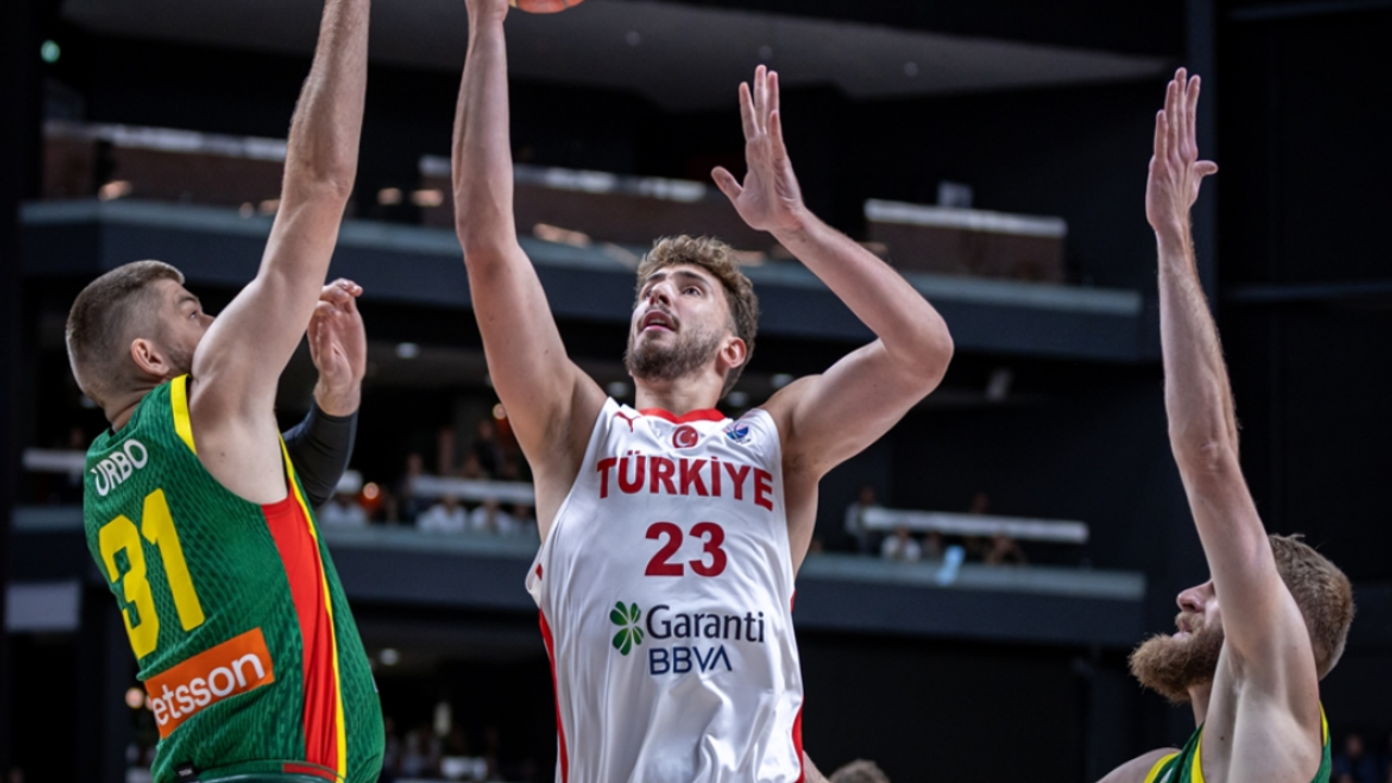 12 Dev Adam’dan Kritik Hazırlık Galibiyeti