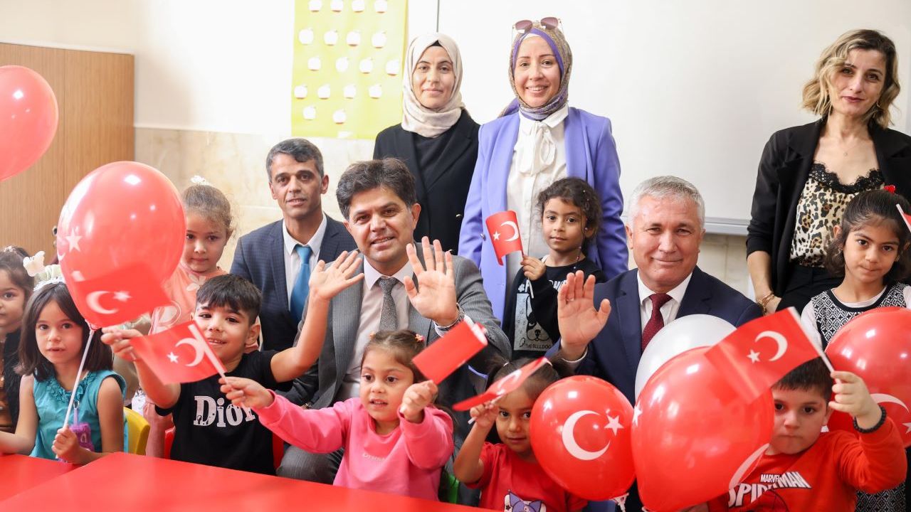 Mersin İl Milli Eğitim Müdürü Özdemirci’den Okullara Moral Ziyareti