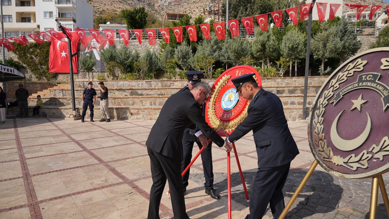 Mersin Aydıncık’ta 29 Ekim Coşkusu: Cumhuriyetin 102. Yılı Kutlandı