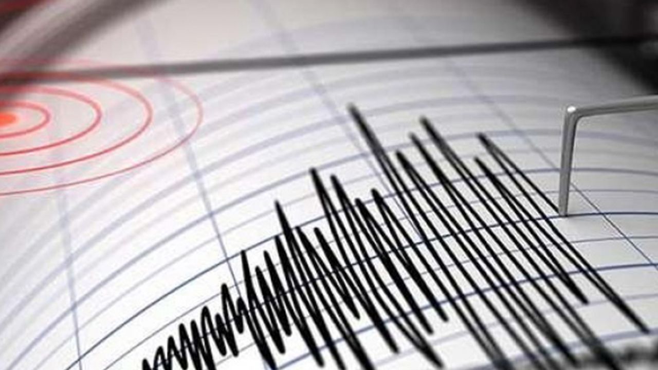İstanbul'da hissedilen bir deprem oldu