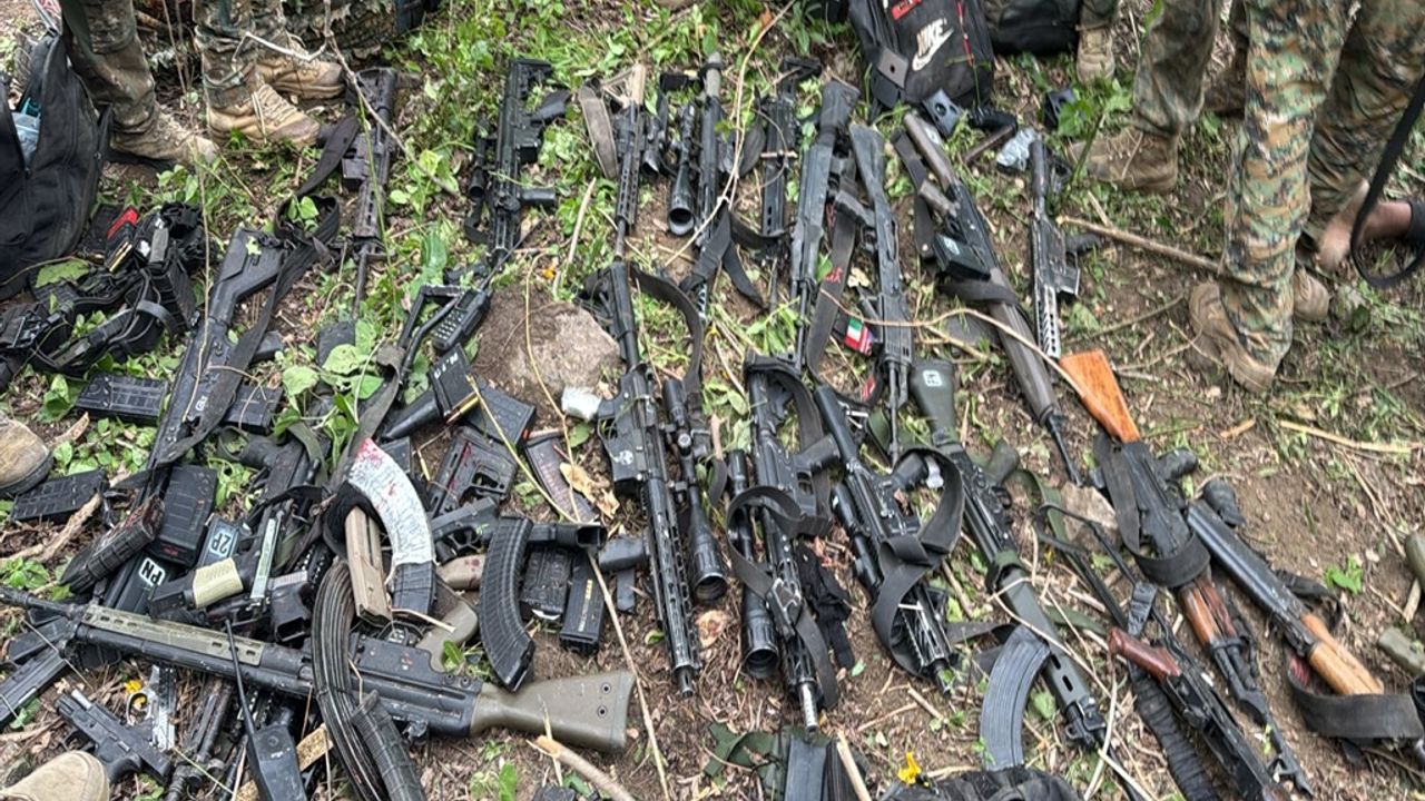 Brezilya’da Suçla Mücadele: 4'ü polis 60 kişi öldü