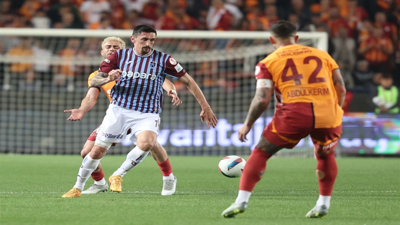 Trabzonspor ile Galatasaray 105’inci Randevuda