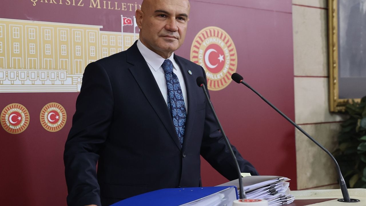 İYİ Parti'li Çömez: "Hiç kimse teröristbaşının çıkacağını ümit etmesin"