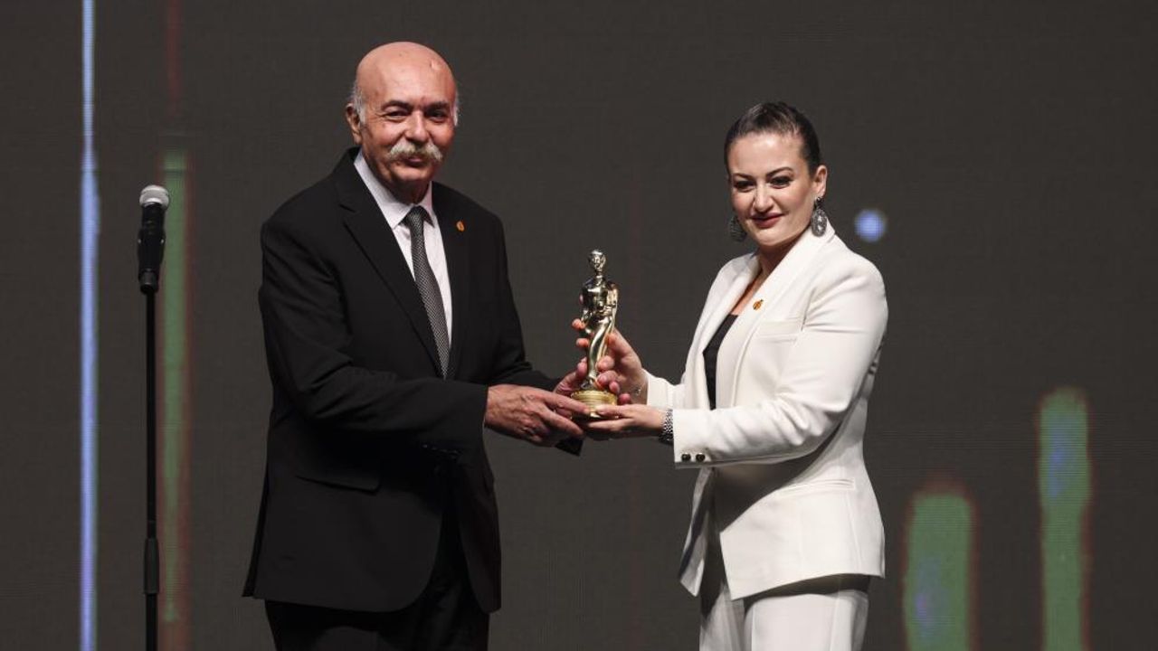Altın Portakal'da Ödüller Sahiplerini Buldu