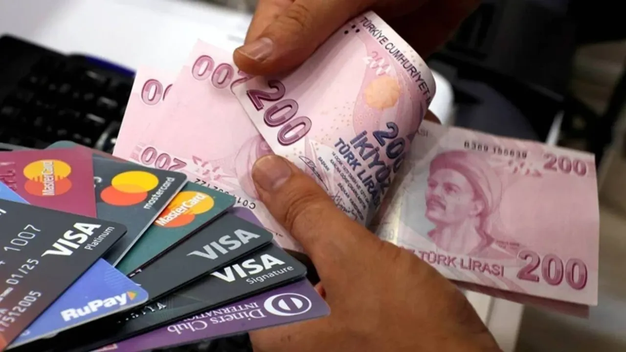 Borçlulara Umut Işığı: Kredi Kartı Borcu Olanlar İçin İkinci Şans Mı Geliyor?