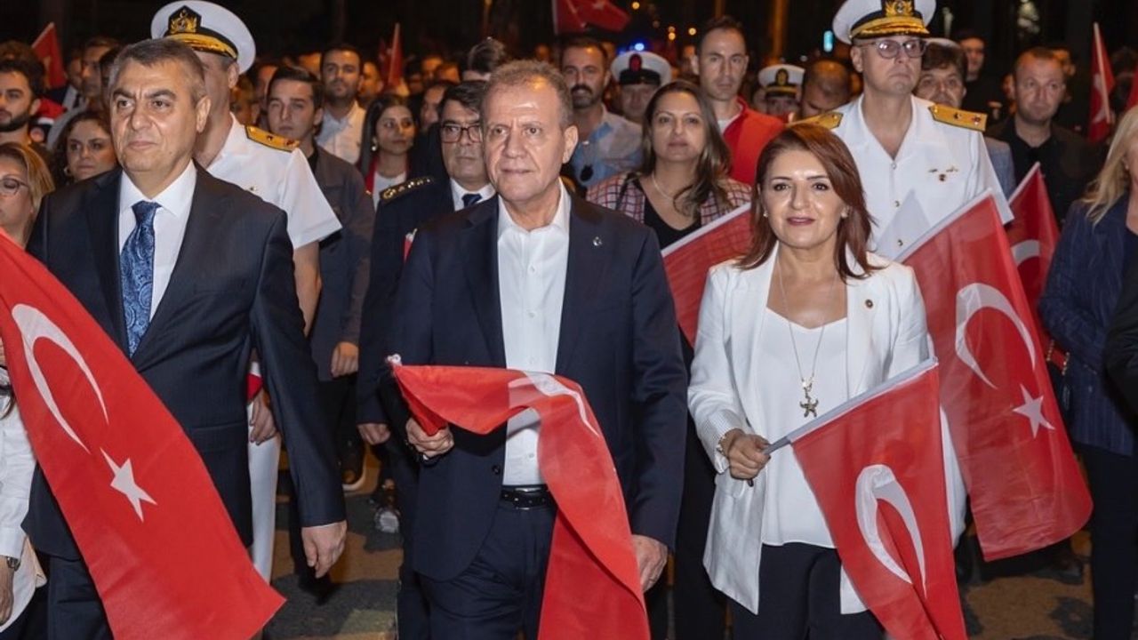 Milletvekili Kış: “Mersin, Barışın Türkiye’ye Işık Olacak Yeri, Türkiye’nin Özetidir”