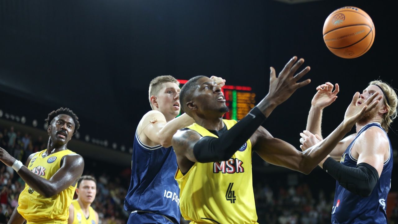 MSK, Basketbol Şampiyonlar Ligi'nde Zorlu Rakibini Devirdi