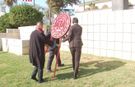Mersin Barosu göreve Atatürk Anıtına çelenk koyarak başladı