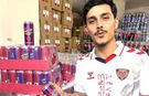Kırmızı Lacivert giydirilmiş kolalar raflarda yerini aldı