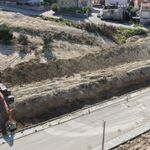 Tarsus'ta heyelan riskine karşı 240 metrelik istinat duvarı