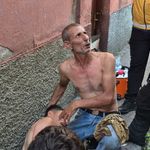 Komşuların balkon yıkama kavgası: 3 yaralı