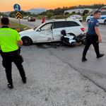 Otomobille çarpışan motosikletin sürücüsü öldü