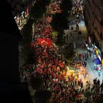 Yüzlerce kişi Türk bayrakları ve meşalelerle yürüdü