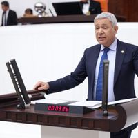 SİYASET