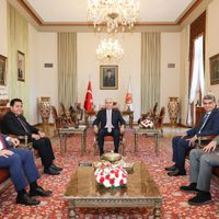SİYASET