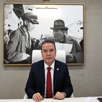 SİYASET