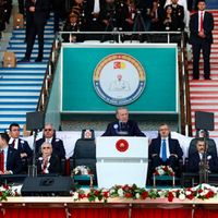 SİYASET
