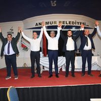 SİYASET