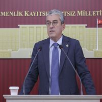SİYASET