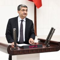 SİYASET