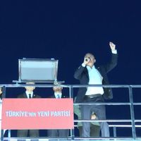 SİYASET