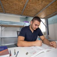 EĞİTİM