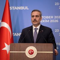 SİYASET